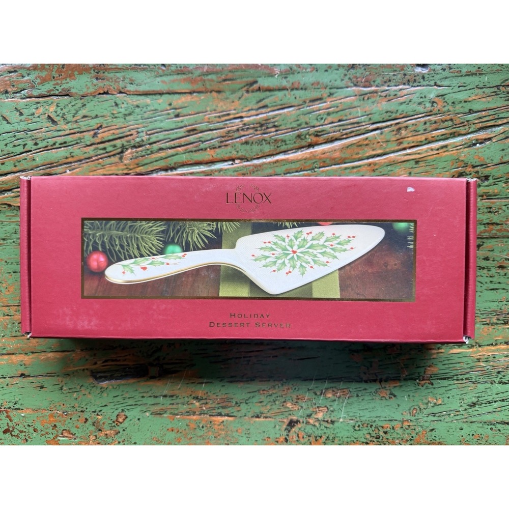 LENOX Dessert Server Cake/Pie Holiday Holly Design #800938 Porcelain